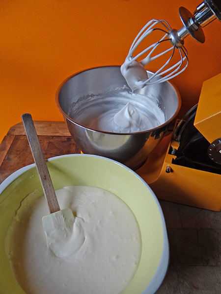 Japanese cheesecake meringue | @hisforhome