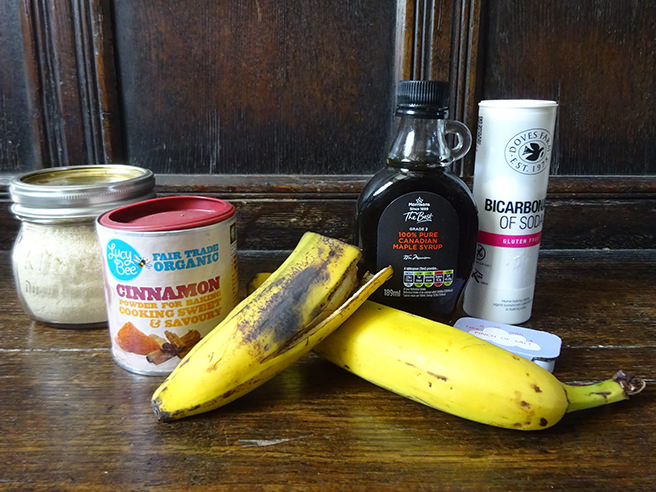 Almond banana cookies ingredients