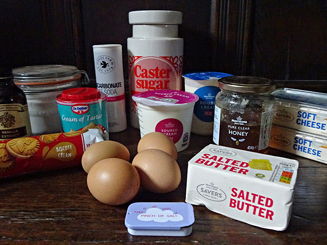 Honeycomb cheesecake ingredients
