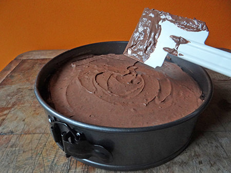 Uncooked triple chocolate cheesecake | @hisforhome