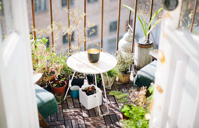 Balcony with decking and plant pots
