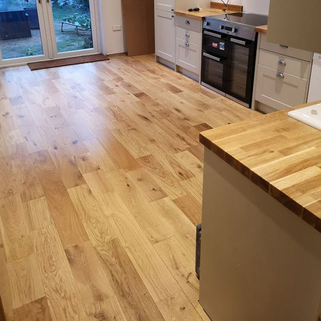 Guide To Laying A Laminate Floor, Where Do You Start Laying Laminate Flooring In A Kitchen