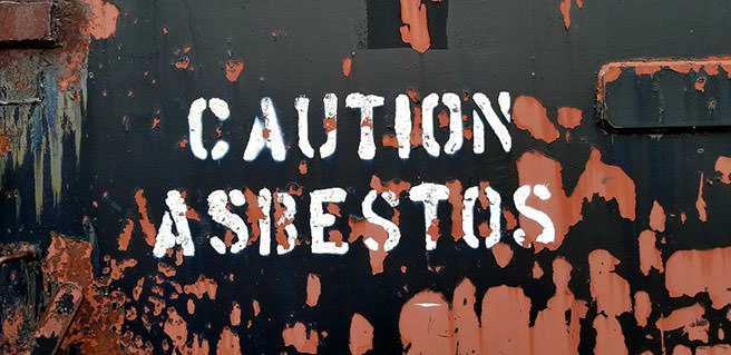 'Caution asbestos' notice