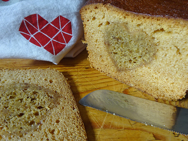 Golden syrup loaf cake | pizzarossa